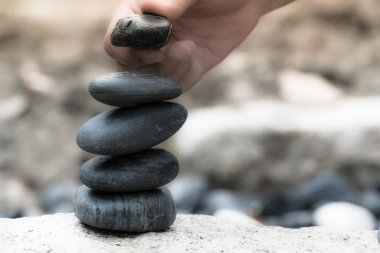 Tüm başarılı var iyi destek, zen stone, denge, rock, huzurlu kavramı