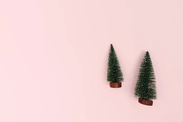 Christmas tree on pink background. Christmas, winter, new year concept. Flat lay, top view — Stock Photo, Image