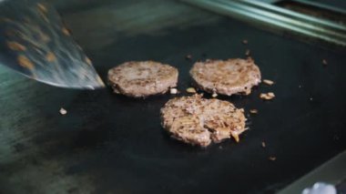 profesyonel saygısız ızgara sığır eti burger