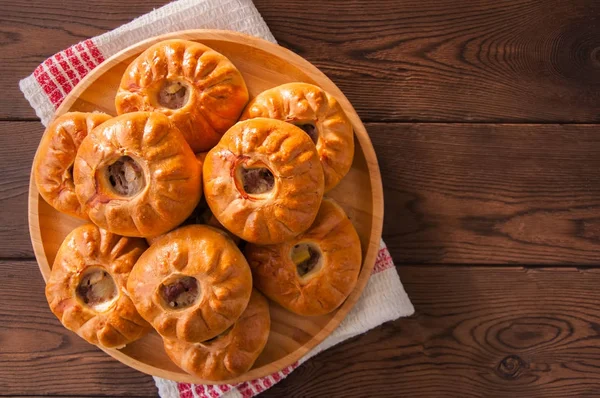 Group of individual pies with meat and potato - vak balish. Tata — Stock Photo, Image