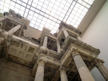 Pergamon Müzesi sergiler