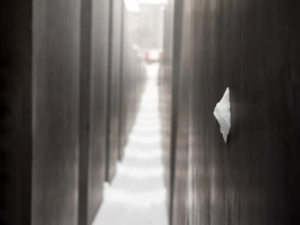 Berlin Niemcy Stycznia 2016 Pomnik Holokaustu Berlinie Pokryte Śniegiem — Zdjęcie stockowe