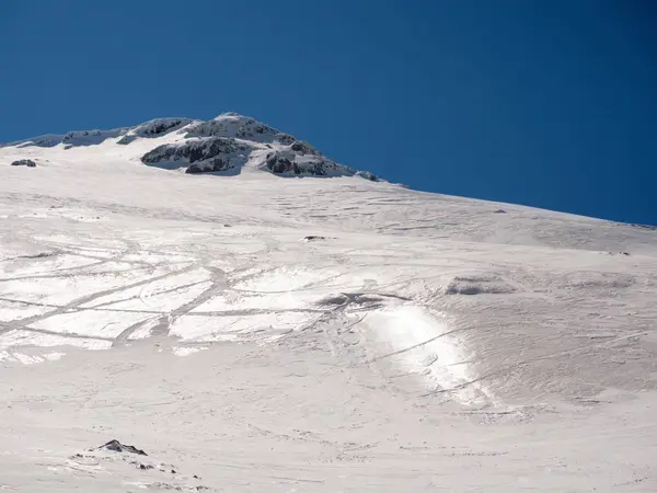 Die Spitze des Berghelms in Kalavrita — Stockfoto