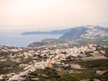 Santorini Adası'nın görünümü