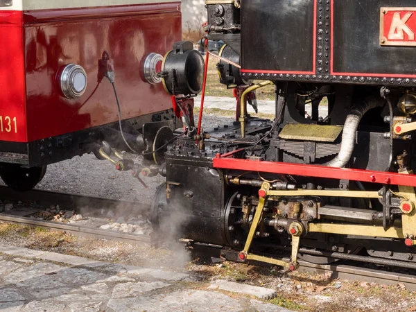 Vintage stoom aangedreven trein — Stockfoto