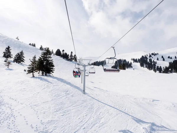 滑雪胜地的电梯 — 图库照片