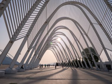 Atina, Yunanistan - 4 Nisan 2016: Calatrava'nın inşaat Atina'da Oaka Olimpiyat Stadyumu karmaşık