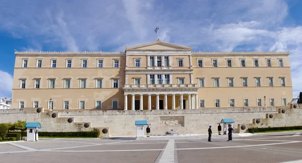 Atenas Grécia Fevereiro 2014 Parlamento Grego Monumento Soldado Desconhecido Com — Fotografia de Stock