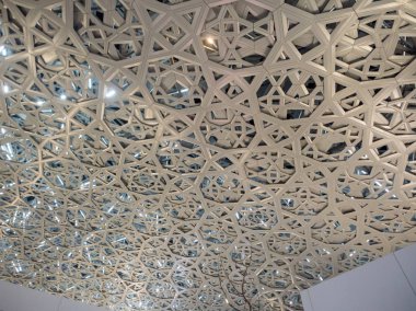 Louvre Müzesi kubbe 