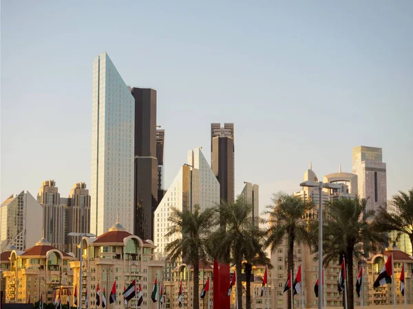 Prédios na cidade de Dubai — Fotografia de Stock