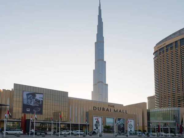 Le Dubai Mall et Burj Khalifa — Photo
