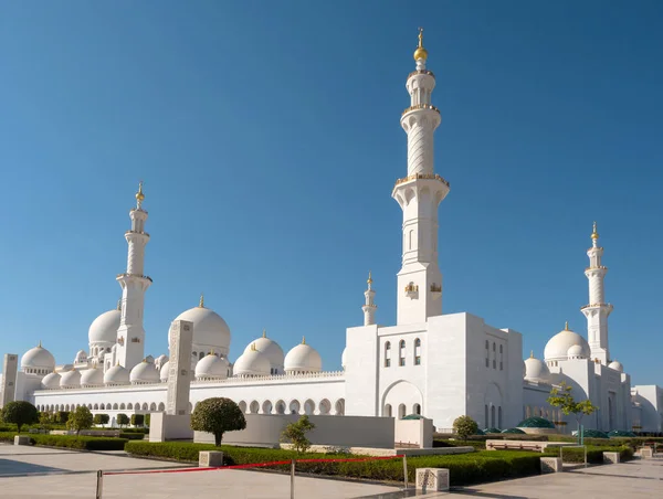 Великая мечеть шейха Зайеда — стоковое фото