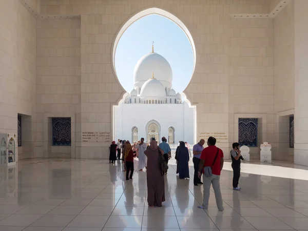 Великая мечеть шейха Зайеда — стоковое фото