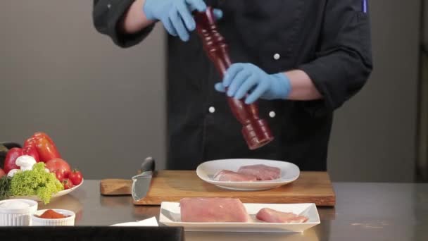 Χοιρινό πασπαλισμένα με πιπέρι — Αρχείο Βίντεο