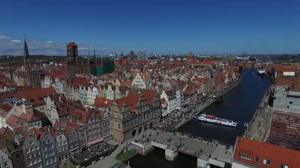 Gdansk är den centrala gatan i städer — Stockvideo