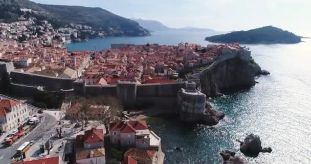 Πανόραμα της παλιάς πόλης στην Κροατία ουρανό στο ηλιόλουστο καιρό — Αρχείο Βίντεο