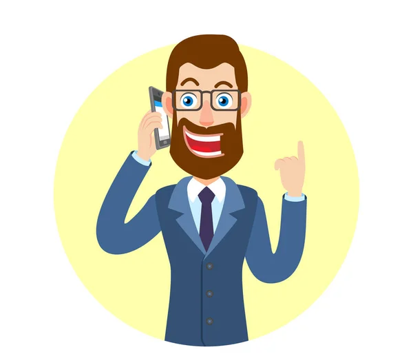 Hipster Empresário falando no celular e apontando para cima — Vetor de Stock