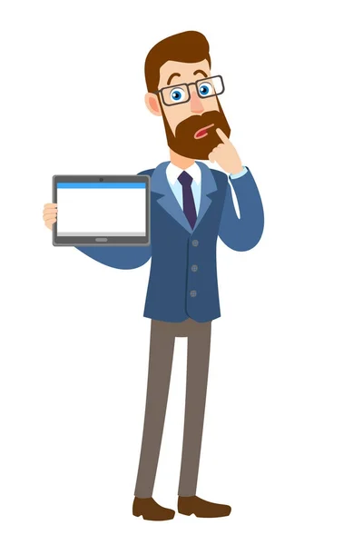 Tablet Pc tutarak ve onun parmak ile ayakta hipster işadamı
