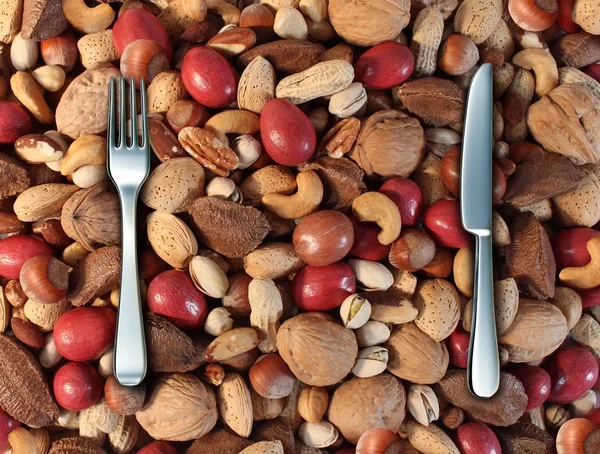 Conceito de comer nozes — Fotografia de Stock