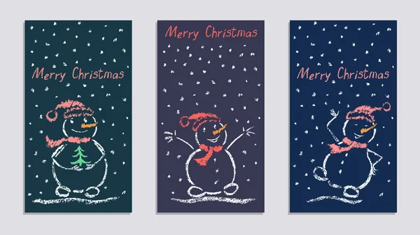 Buntstift wie Kinderhand gezeichnete Karten Set mit fröhlichen Weihnachten lustig lächelnden Schneemann mit fallenden Schneeflocken. — Stockvektor