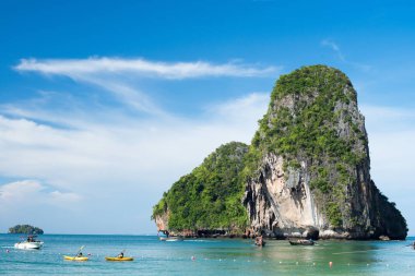 Krabi Beach'te Phra Nang mağara