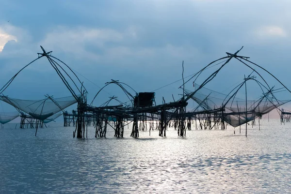 Reti da pesca tailandesi, attrezzatura da pesca — Foto Stock