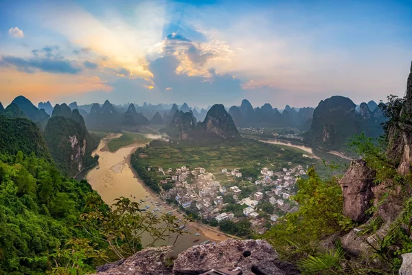 Laozhai Hill en Guilin —  Fotos de Stock