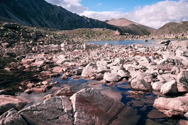 Lake in the Hills — Stock Photo, Image