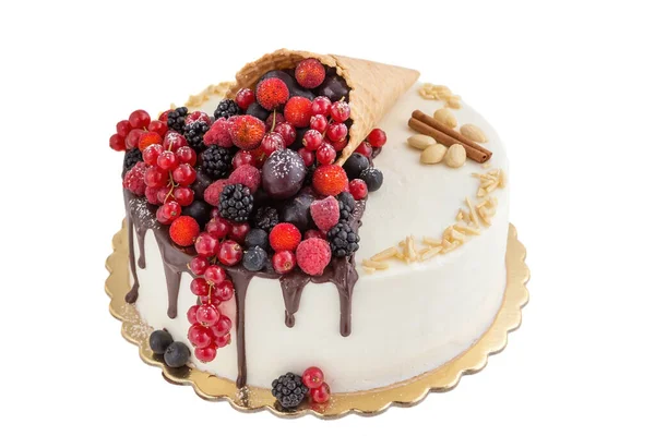 Finom Torta Gyümölcsökből Csokoládéból Gofri Tölcsérrel — Stock Fotó