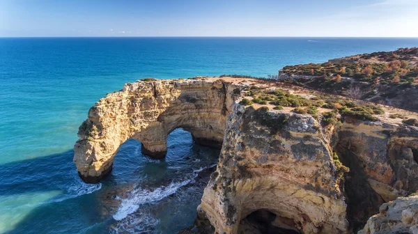 Powietrza Piękne Portugalskie Plaże Marinha Albufeira Widok Nieba — Zdjęcie stockowe