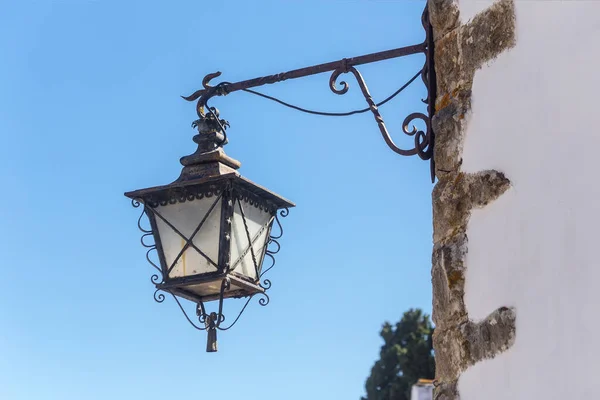 Starověká Portugalská Pouliční Světla Zdech Domů — Stock fotografie