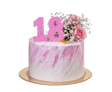 18 yıl boyunca kızın doğum gününde güzel bir pasta.
