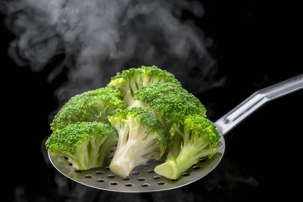 Färsk Broccoli Sked Scoop Klar För Användning Vegetarianer — Stockfoto
