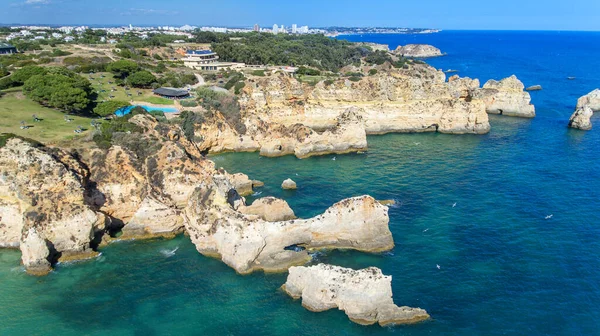 Aérea Vista Las Playas Portuguesas Prainha Tres Irmaos Portimao —  Fotos de Stock