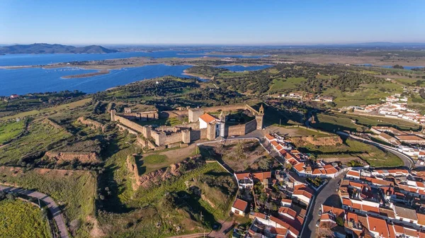 Aérea Vista Desde Arriba Pueblo Castillo Mourao Distrito Evora Portugal —  Fotos de Stock