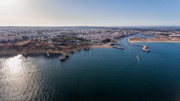 Havadan Gökyüzünden Lagos Kasabası Nın Güzel Plaj Manzaraları Portekiz — Stok fotoğraf