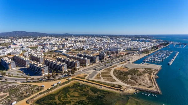 Widok z lotu ptaka na Olhao, Algarve, Portugalia. Rya Formosa — Zdjęcie stockowe