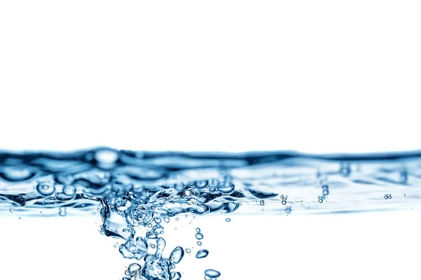 Abstracte, minimalistische plons water op een witte achtergrond. Kopieerruimte. — Stockfoto