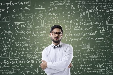 kollarını çapraz işadamı portresi