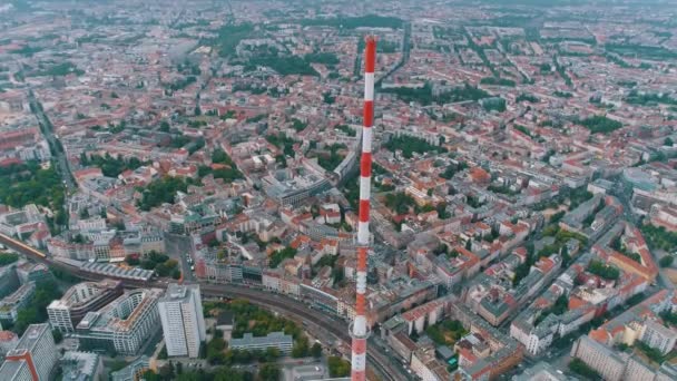 Flygfoto Över Berlins Stadsarkitektur Bostäder Och Affärsbyggnader — Stockvideo