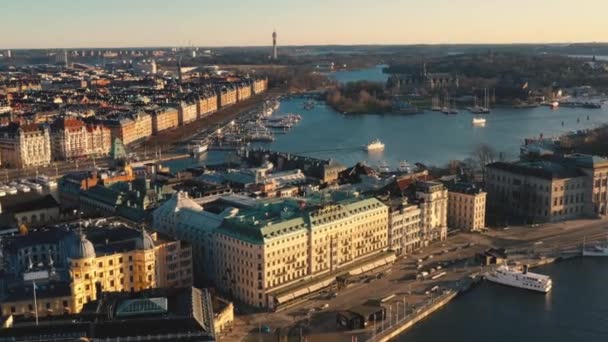 STOCKHOLM, SWEDEN - FEBRUARY, 2020: Aerial view of Stockholm old town. Flying over the bay. — Stock Video