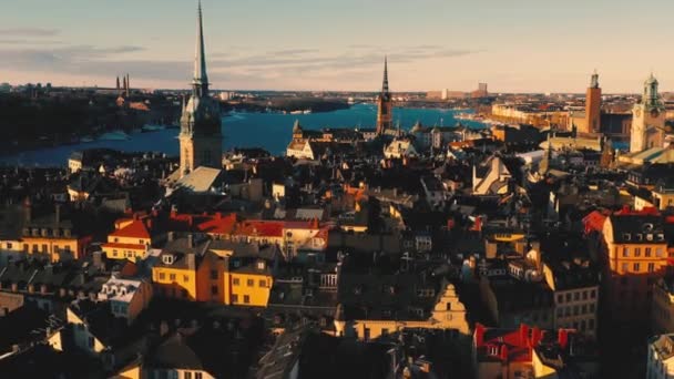 STOCKHOLM, SWEDEN - FEBRUARY, 2020: Aerial view of Stockholm city centre Gamla stan. Flying over buildings in old town. — Stock Video