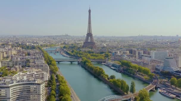 Paris, France - May, 2019: Aerial drone view of historic city center and Eiffel tower — стокове відео