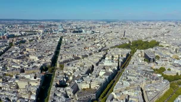 PARIS, FRANCE - MAY, 2019: Aerial drone view of Paris city centre. Historical part of the city with sights. — ストック動画