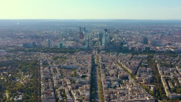 PARIS, FRANÇA - MAIO, 2019: Vista aérea do centro da cidade de Paris. Parte histórica da cidade com vistas . — Vídeo de Stock