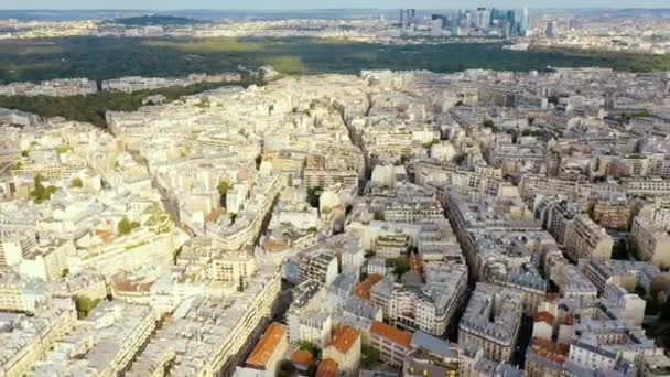 PARIS, FRANCE - MAY, 2019: Aerial drone view of Paris city centre. Historical part of the city with sights. — Αρχείο Βίντεο