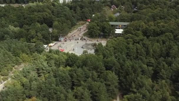 PALANGA, LITHUANIA - JULY, 2019: Aerial panorama view of the most popular street of Palanga and the fountain. — Stockvideo