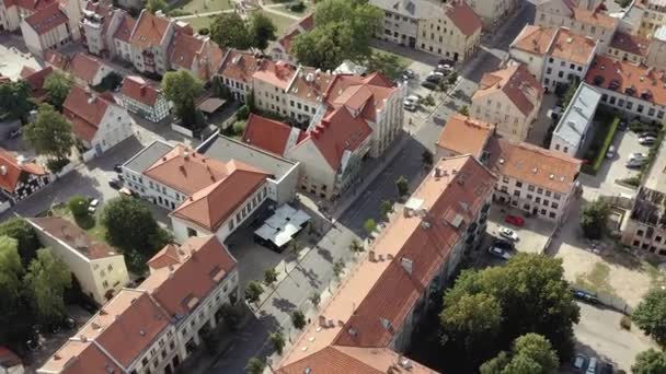 KLAIPEDA, LITHUANIA - JULY, 2019: Aerial view of the roofs of the old city of Klaipeda and cityscape seaside city. — 비디오