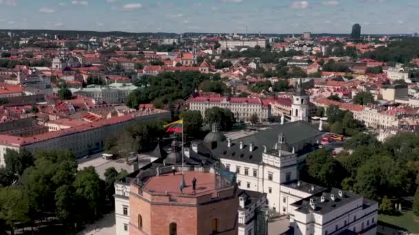 VILNIUS, LITHUANIA - JULY, 2019: Aerial top view of the Gediminas tower with viewpoint and view of the city in Vilnius. — ストック動画