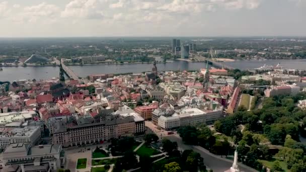 RIGA, LATVIA - MAY, 2019: Aerial top view of the old city centre of Riga, Daugava river, city park and Brivibas square. — Stock video